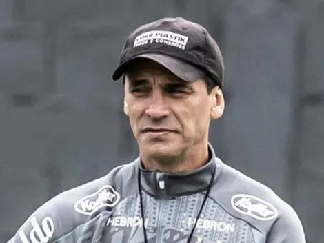“Encantou o treinador”; Bustos pode fazer mudança no time titular do Santos