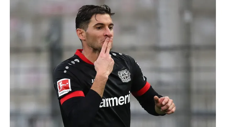 Foto: Alex Grimm/Getty Images | Alario e +1 seguem no radar do Palmeiras