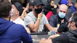 João Fera conquistou o primeiro título de SCOOP da carreira dele (Foto: Luis Bertazini/BSOP)