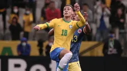 Foto: Ettore Chiereguini/AGIF | Antony, jogador do Ajax, vestindo a camisa da Seleção Brasileira