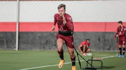 Foto: Flickr oficial do ACG - Gabriel Noga em sessão de treino.