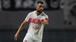 Foto: (Francisco Cedrim/AGIF) - Maicon não tem presença garantida no próximo jogo do CRB na Série B