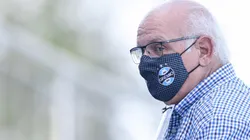 Foto: Fernando Alves/AGIF - Romildo bate o martelo e toma decisão sobre Roger Machado