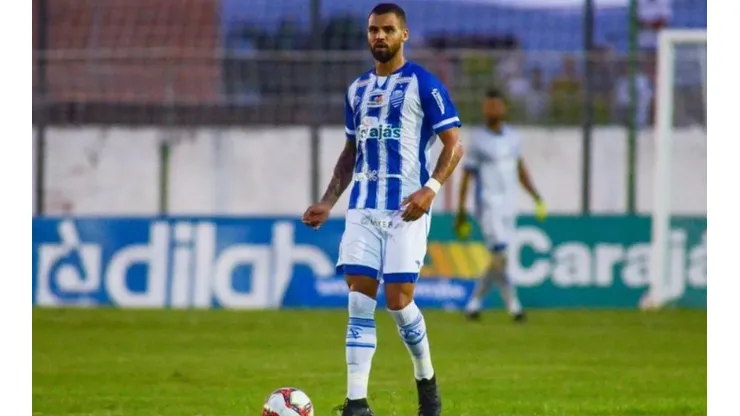 Augusto Oliveira/CSA. Lucão lamenta empate do CSA após equipe estar à frente do placar em boa parte do jogo