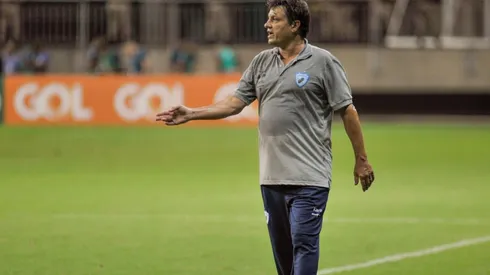 Foto: Jhony Pinho/AGIF - Adilson Batista faz cobrança após nova derrota fora de casa