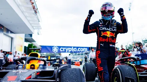 Após vencer as duas últimas etapas, Verstappen quer a liderança do mundial. Foto: Twitter Oficial Red Bull Racing (Divulgação)