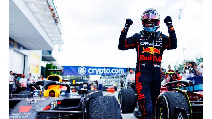 Após vencer as duas últimas etapas, Verstappen quer a liderança do mundial. Foto: Twitter Oficial Red Bull Racing (Divulgação)