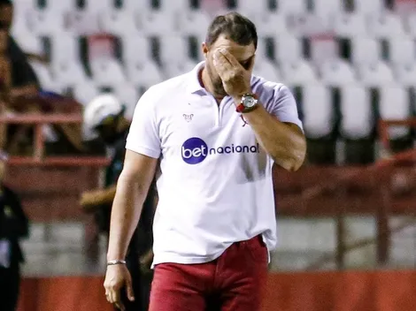 Com muitos desfalques, Roberto Fernandes promove mudanças na escalação do Náutico