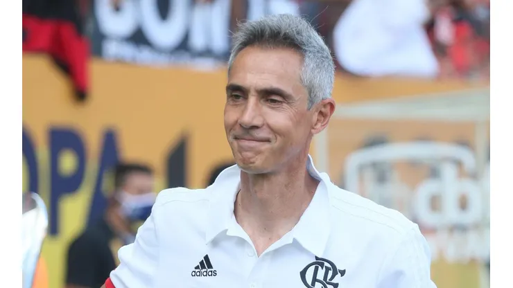 Paulo Sousa está pressionado no comando do Flamengo (Foto: Gil Gomes/AGIF)