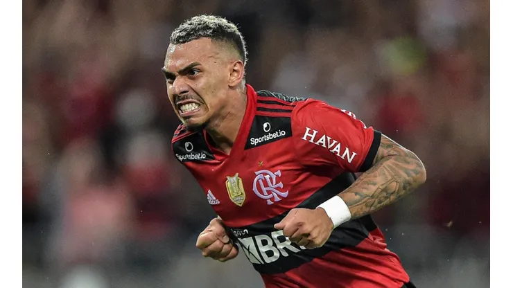 Foto: Thiago Ribeiro/AGIF | Nação pede reserva para Matheuzinho