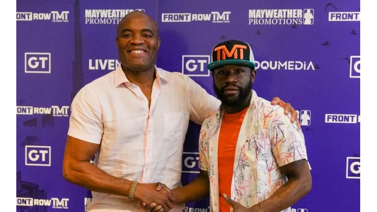 Eric Espada/Getty Images/ Definido | Após adiamento, desafio de Anderson Silva e Floyd Mayweather no boxe está remarcado.