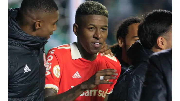 Foto: Luiz Erbes/AGIF - Vitão: chegou recentemente e já está em fim de contrato com o Inter