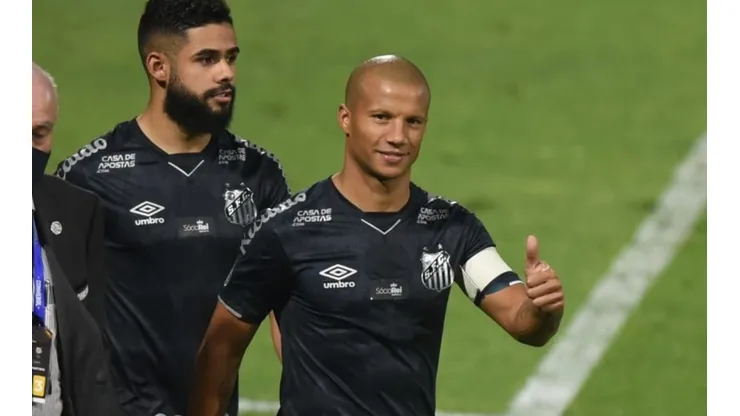 Foto: Ivan Storti/Santos FC - Carlos Sánchez deve ter chances no decorrer do jogo contra o Unión La Calera