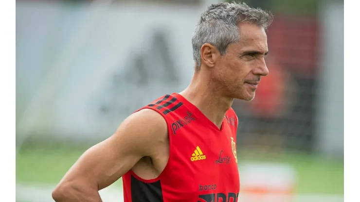 “Nenhum dirigente”; Paulo Sousa não se intimida e toma atitude no Fla