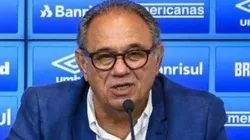 Foto: Lucas Uebel/Grêmio FBPA - Denis Abrahão recebe resposta de jornalista da Globo