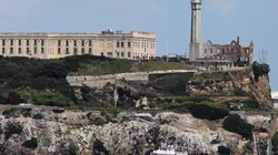 Saiba como era a vida na prisão federal de Alcatraz.
