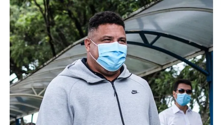 Foto: Gustavo Aleixo / Flickr Cruzeiro - Ronaldo é informado sobre cavada de renovação de joia celeste