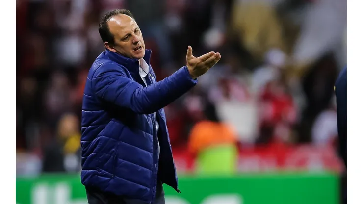 Pedro H. Tesch/AGIF - Cruzeiro deve mais de R$ 3 MI a Ceni