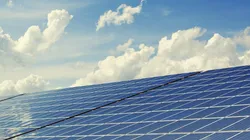 Energia solar deixa conta de luz mais barata e pode ser por assinatura. Foto: Pixabay