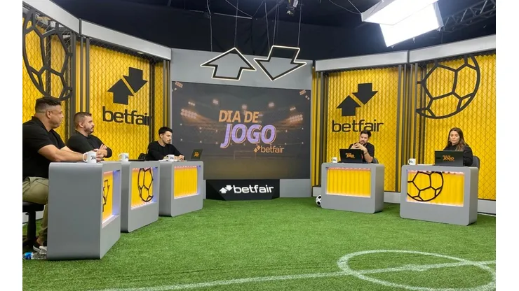 Ronaldo falou sobre a importância da análise de desempenho no futebol atual e criticou a demissão prematura de técnicos. Foto: Betfair