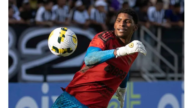 Foto: (Alexandre Vidal/Flamengo) - Parte da torcida do Flamengo tem pedido para que Hugo volte para o banco de reservas