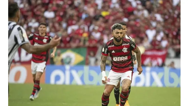 Alexandre Vidal / Flamengo/ CBF se manifesta sobre lance polêmico de suposto pênalti em Gabigol contra o Ceará.