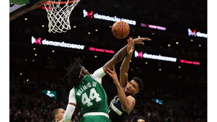 Maddie Meyer/Getty Images/ Playoffs NBA | Suns x Mavericks e Celtics x Bucks; saiba onde assistir ao vivo os jogos deste domingo.