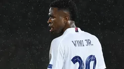 Real Madrid v Chelsea - UEFA Champions League Semi Final: Leg One