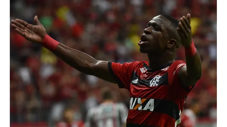 Vinícius Júnior foi protagonista de uma das transações mais impactantes do futebol brasileiro nos últimos anos