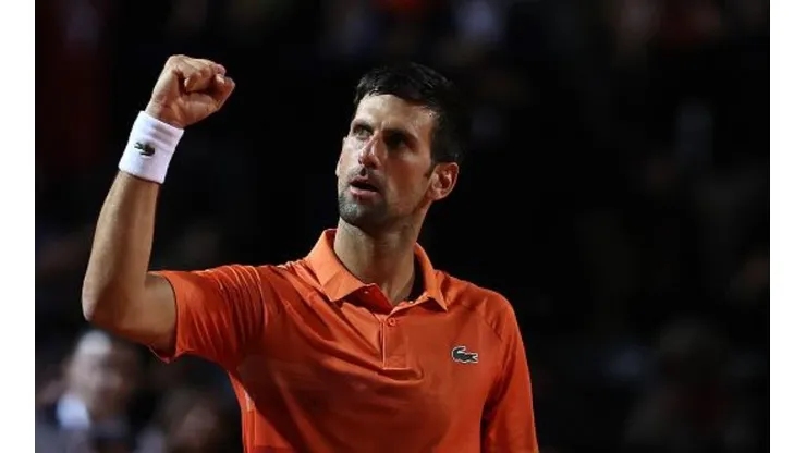 Djokovic luta pela seu primeiro título em 2022