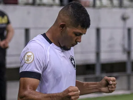 Erison expõe sobre disputada por posição no Botafogo e destaca: "Vai saber"