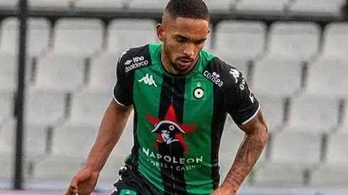 FOTO: C2 SPORTS - Vitinho atuando na Bélgica.