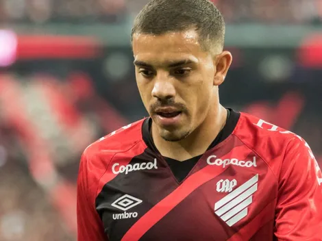 Felipão 'exclui' Terans de lista e Athletico vai no 4-3-3 contra o Fluminense