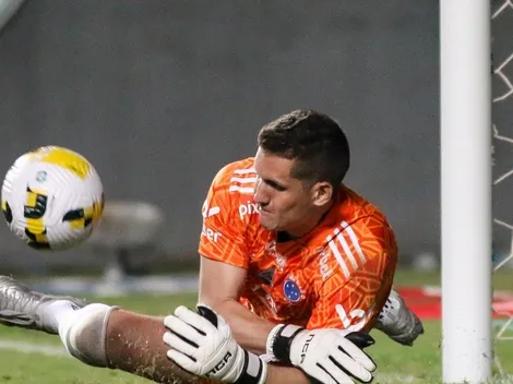 Rafael Cabral vive noite mágica, classifica o Cruzeiro na Copa do Brasil, cita Fábio e exalta torcida