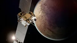 Vale mencionar que a foto da porta em tamanho em real, na verdade, pode se tratar de um pequeno buraco