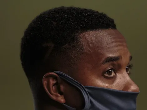 Robinho reaparece na Vila Belmiro por um motivo especial e jornalista expõe bastidores