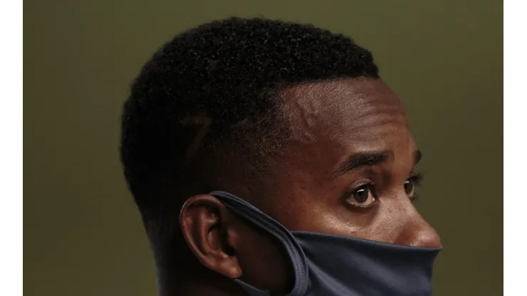 - Robinho