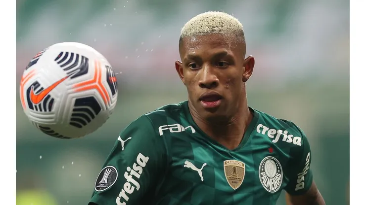 Foto: Cesar Greco - Danilo foi convocado por Tite às vésperas da Copa, sete anos depois de dispensa no Bahia