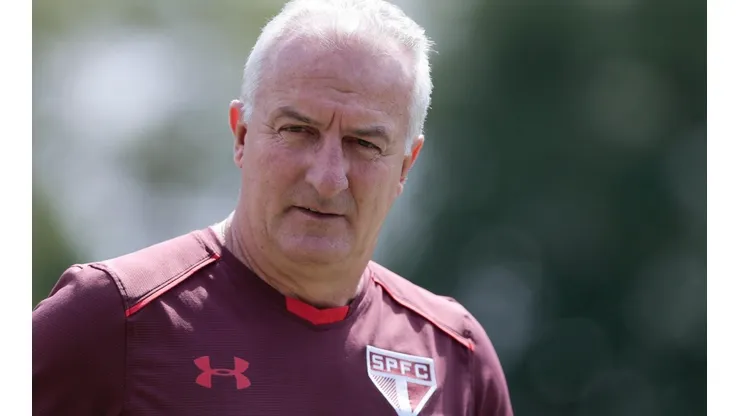 Marcello Zambrana/AGIF - Dorival no comando do SPFC.