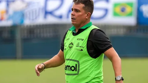 Foto: Pablo Trindade/AGIF - Evaristo Piza minimizou os últimos tropeços do Manaus