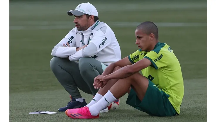 Foto: Cesar Greco - Giovani ficou de fora da relação contra a Juazeirense e gerou irritação de palmeirenses na web