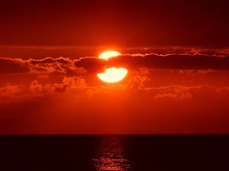 Moradores da China ficam assustados e repercutem céu vermelho em rede social