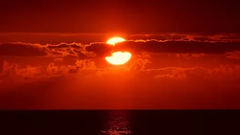 Céu ficou vermelho na China. Foto: Reprodução/Pixabay