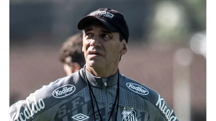 - Fabián Bustos no treino