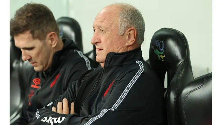 Foto: Fabio Wosniak/athletico.com.br/Divulgação - Felipão: estreou com goleada no Furacão