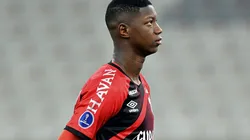 Foto: Divulgação/Athletico - Babi foi relacionado e pode voltar a jogar uma partida em quase 10 meses