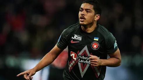 Foto: Jan Christensen / FrontzoneSport via Getty Images | Situação de Evander na Dinamarca repercute em parte da torcida do Vasco