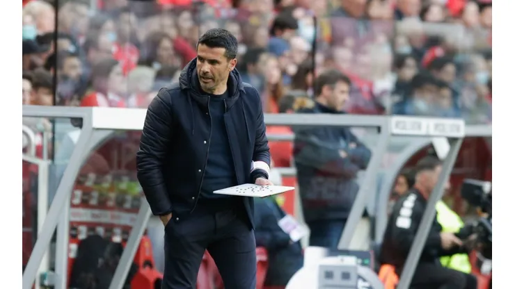 Foto: Valter Gouveia/NurPhoto via Getty Images | Camisa 10 preterido no Benfica recebe proposta do Botafogo