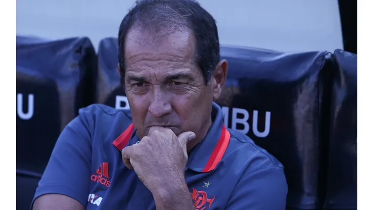 Foto: Marcello Zambrana/AGIF - Muricy opina sobre situação envolvendo Jorge Jesus e Paulo Sousa