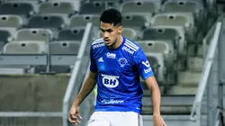 "Etapa por etapa"; Oliveira dá a 'receita' para Cruzeiro permanecer no G-4 e projeta duelo contra Grêmio